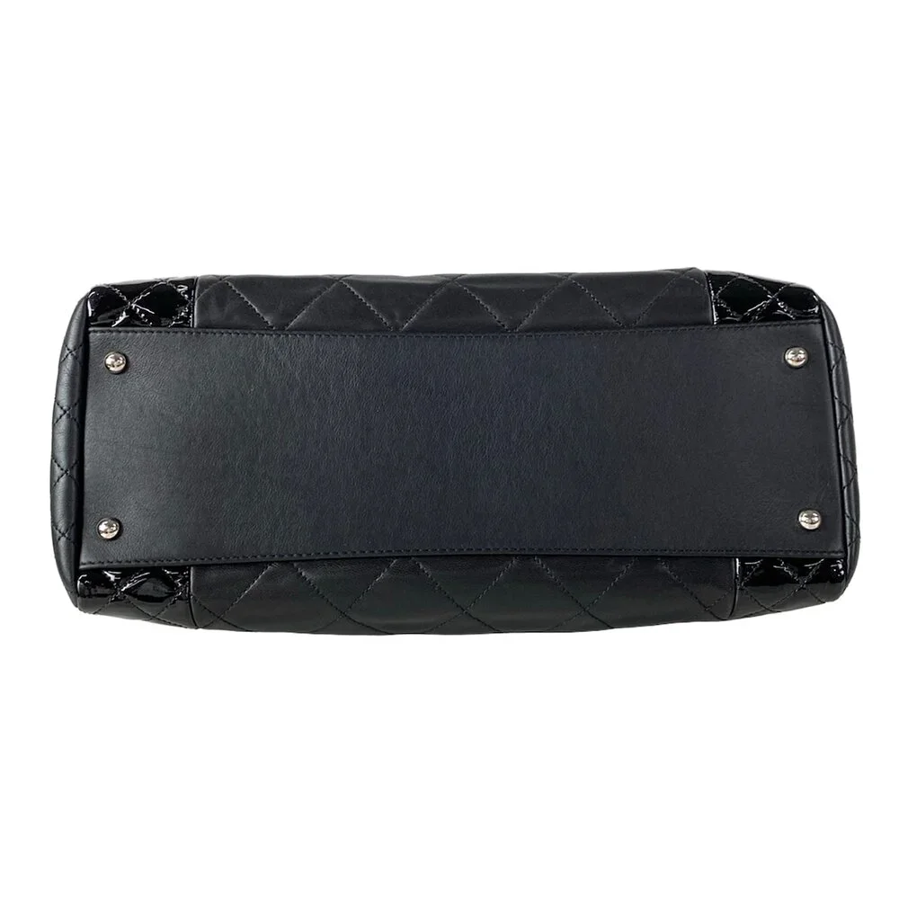 Chanel Matelasse Tote Bag Patent Leather Lambskin